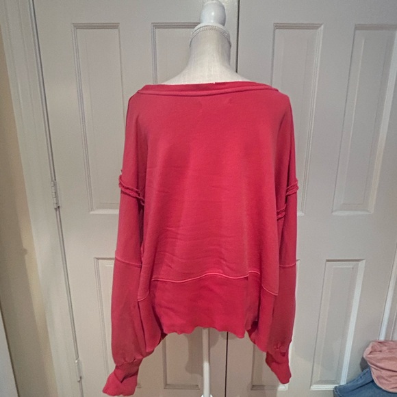 Free People cropped Camden. NWOT. Size XL. Red in color - Picture 2 of 4